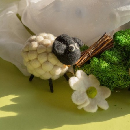 Little Felt Sheep - White