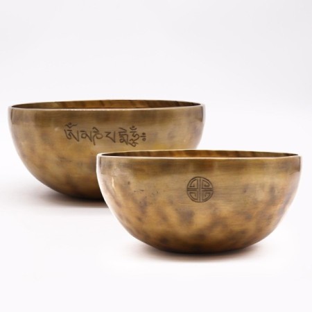 Extra Large Nepalese Moon Bowl - (approx 1450g) - 22cm Extra Large Nepalese Moon Bowl - (approx 1450g) - 22cm