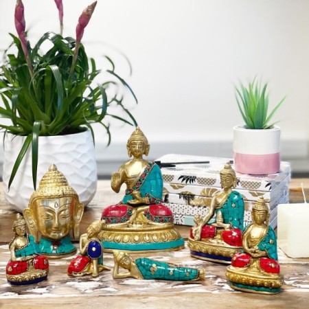 Brass Buddha Figure - Hands Down - 11.5 cm Brass Buddha Figure - Hands Down - 11.5 cm