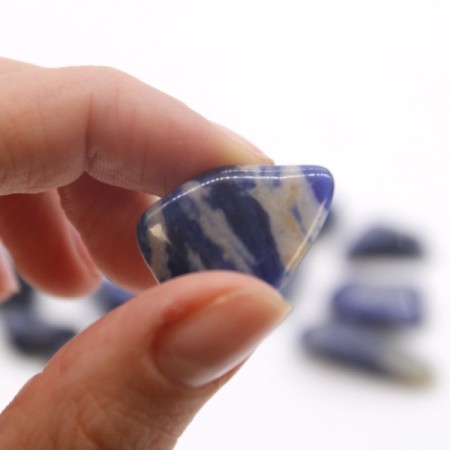 24x M Tumble Stone - Sodalite
