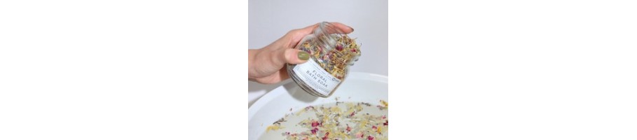 Aromatherapy Bath Salts, Oils and Florals