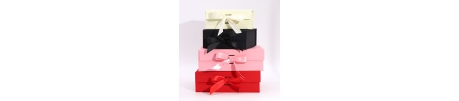 Flat-Packed Gift Boxes with Ribbons