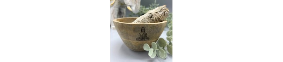 Wooden Smudge and Ritual Offerings Bowl